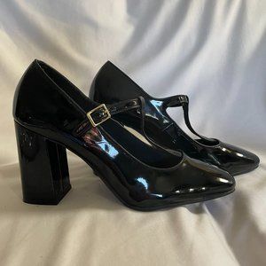 Vintage Fioni Patten Leather Block Heel T Strap Heels